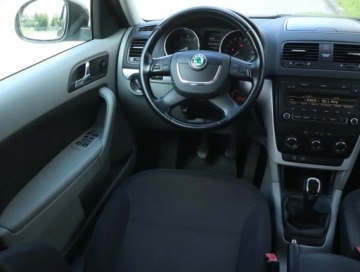 Skoda Yeti Minivan 1.4 TSI 122KM 2010 Skoda Yeti 1.4 TSI, Salon Polska, Klima, Tempomat, zdjęcie 6