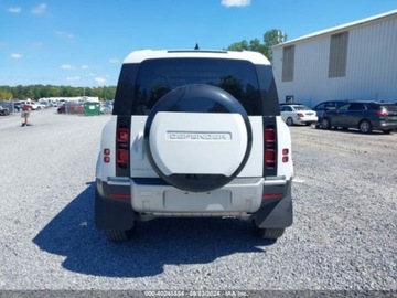 Land Rover Defender IV (L663) 2024 Land Rover Defender p300, 2024r., 4x4, 2.0L 2.0 Benzyna 296KM, zdjęcie 7