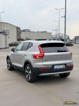 Volvo XC40 Crossover Facelifting 2.0 B5 250KM 2022 Volvo XC 40 2.0 250KM bardzo zadbane,nowe auto 2.0 Benzyna 250KM, zdjęcie 8