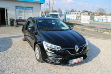 Renault Megane IV Hatchback 5d  Facelifting 1.3 TCe 115KM 2020 Renault Megane 1,3 Business, zdjęcie 3