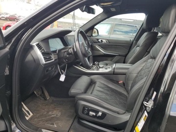 BMW X5 G05 2023 BMW X5 M50i 2023 4.4L 4.4 Benzyna 523KM, zdjęcie 7