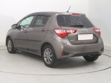 Toyota Yaris III Hatchback 5d Facelifting 2017 1.5 Dual VVT-iE 111KM 2017 Toyota Yaris 1.5 Dual VVT-i, Salon Polska, Navi, zdjęcie 3