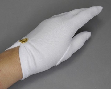 Первый набор для причастия Альбы с приложением IHS. Кошелек и перчатки