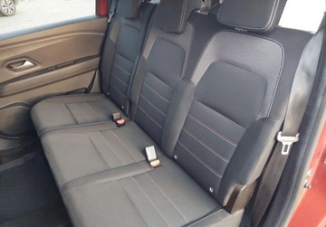 Dacia Jogger 1.0 TCe 110KM 2022 Dacia Jogger Extreme, 7-os, 110 Koni, Pierwszy Wlasciciel, Bezwypadkowy, G, zdjęcie 14