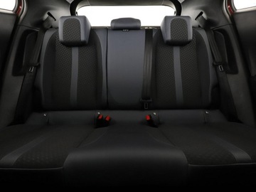 Peugeot 2008 II SUV 1.2 PureTech 130KM 2020 Peugeot 2008 automat virtual cocpit navi klima, zdjęcie 17