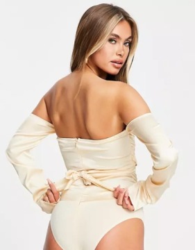 АТЛАСНОЕ БОДИ С РУКАВАМИ RARE LONDON 42 XL