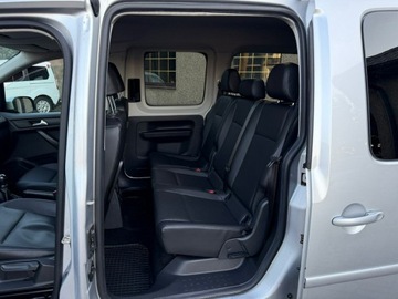 Volkswagen Caddy IV Kombi Maxi 2.0 TDI SCR BlueMotion Technology 102KM 2018 Volkswagen Caddy niepełnosprawnych Rampa inwalida, zdjęcie 20