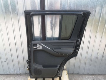 DVEŘE PRAVÉ ZADNÍ NISSAN PATHFINDER R51 ORIGINÁLNÍ