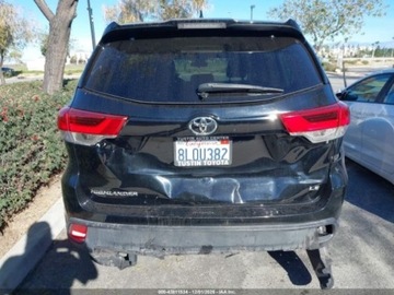 Toyota Highlander II 2019 Toyota Highlander LE PLUS, V6, od ubezpieczalni 3.5 Benzyna 295KM, zdjęcie 5