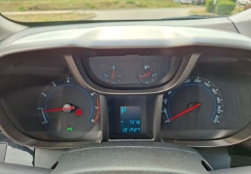 Chevrolet Orlando 1.8 141KM 2012 Chevrolet Orlando Zarejestrowany - benzyna - automat - 7 foteli 1.8 Benzyna, zdjęcie 28