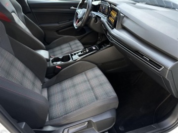 Volkswagen Golf VIII GTI 2.0 TSI 245KM 2022 Volkswagen Golf 2.0TSI 245KM GTI DSG l Salon Polsk, zdjęcie 6
