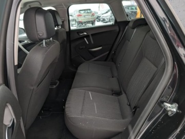 Opel Astra J Sports Tourer 2.0 CDTI ECOTEC 160KM 2010 Opel Astra Klima Navi Tempomat Serwis Gwarancja 2.0 Diesel 160KM, zdjęcie 32