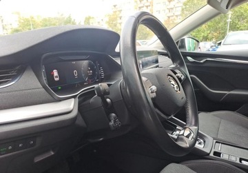 Skoda Octavia IV Liftback 1.5 TSI e-Tec Mild Hybrid 150KM 2023 Skoda Octavia Aktywny Tempomat 3 Strefowa Klimatyzacja Gniazdo 230V Lopatk, zdjęcie 14