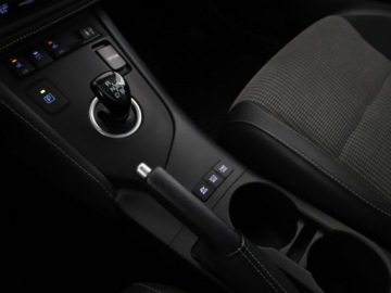 Toyota Auris II Touring Sports Facelifting 1.8 Hybrid 136KM 2016 Toyota Auris HEV full LED półskóra kamera i, zdjęcie 27