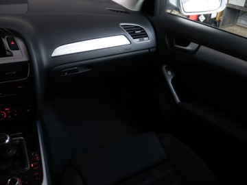 Audi A4 B8 Avant 1.8 TFSI 120KM 2010 Audi A4 1.8 TFSI, Xenon, Klima, Klimatronic, zdjęcie 7