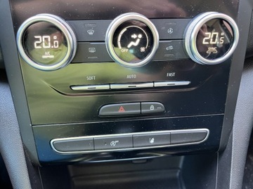 Renault Megane IV Grandtour Facelifting 1.3 TCe 140KM 2021 Renault Megane 1.3 benzyna 140 KM automat salon Polska zadbany zamiana, zdjęcie 19