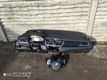 Deska rozdzielcza airbag BMW 2 F45 kokpit HUD F46