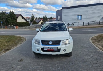 Suzuki Grand Vitara II SUV 5d Facelifting 1.9 DDiS 129KM 2012 Suzuki Grand Vitara LIFT 1.9Diesel 130KM 4x4 Biala Perla 5-Drzwi Navi 1.9, zdjęcie 1