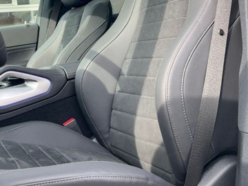 Mercedes GLE V167 SUV Facelifting 2.0 300d 269KM 2025 MERCEDES-BENZ GLE 300 d 4-Matic AMG Line 2.0 (269KM) 2025, zdjęcie 3