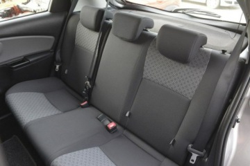 Toyota Yaris III Hatchback 5d Facelifting 1.33 Dual VVT-i 99KM 2015 Toyota Yaris 1.33 Benzyna nawi hak kamera cofania, zdjęcie 29