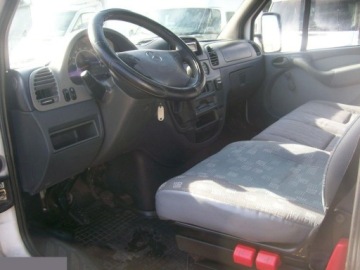 Mercedes Sprinter II 2005 Mercedes Sprinter 2.2d 82KM 2005r 9 osobowy, zdjęcie 6