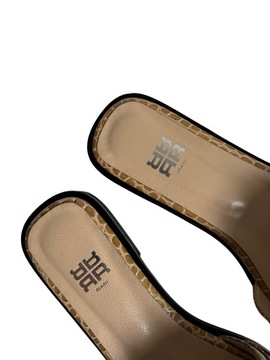 RIANI бежевые шлепанцы с мотивом крокодила, размер 38