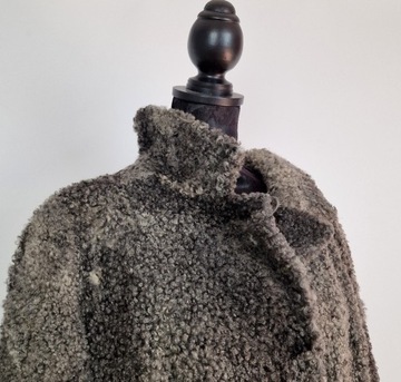 ВИНТАЖНЫЙ КАРАКУЛЯРНЫЙ МЕХ СЕРОГО ЦВЕТА