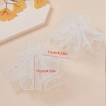 Белые расклешенные тюлевые рукава для фото ногтей