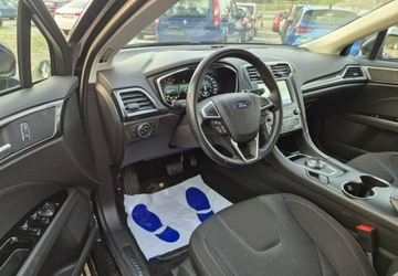Ford Mondeo V Kombi Facelifting 2.0 EcoBlue 150KM 2020 Ford Mondeo Maly przebieg Automat 2.0 Diesel 150KM, zdjęcie 15