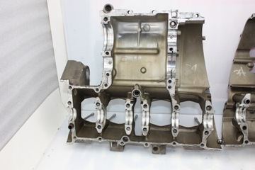 Картеры блока цилиндров двигателя Suzuki GSF 400 Bandit в сборе.