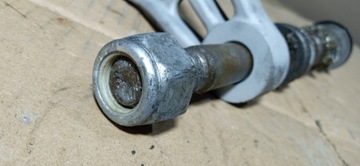 SUZUKI GSF 400 BANDIT ось ось болт колеса задняя втулка задняя задняя