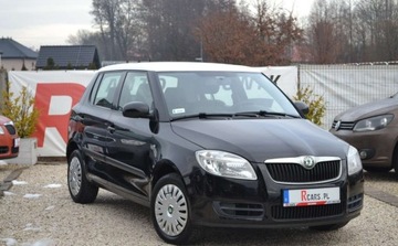 Skoda Fabia II Hatchback 1.4 i 16V 85KM 2008 Skoda Fabia bezwypadkowa - Climatronic - auto zarejstrowane 1.4 Benzyna