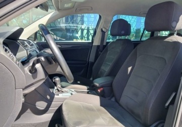 Volkswagen Tiguan I SUV Facelifting 2.0 TDI BlueMotion Technology 150KM 2016 Volkswagen Tiguan Tiguan Highline 4x4 Vat Marza Salon PL 2.0, zdjęcie 5
