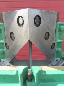 Гильотина с рамой Maweg