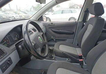 Skoda Fabia I Hatchback 1.4 60KM 2000 Skoda Fabia Skoda Fabia 1.4 1.4 Benzyna 60KM, zdjęcie 7