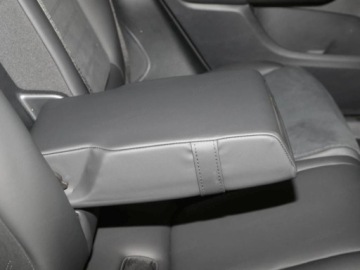 Mercedes GLC C254/X254 SUV 2.0 200d 163KM 2025 MERCEDES-BENZ GLC 200 d 4-Matic AMG Line 2.0 (163KM) 2025, zdjęcie 11