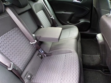 Opel Astra K Hatchback 5d 1.4 Turbo 125KM 2019 Opel Astra Led / Navi / Tablet / Kamera / 1.4 /, zdjęcie 27