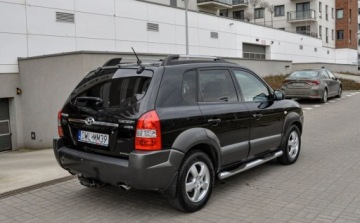 Hyundai Tucson I SUV 2.0 CRDi 140KM 2007 Hyundai Tucson 2,0CRDi (140KM) Skory Bezwypadkowy 2.0 Diesel 140KM, zdjęcie 3
