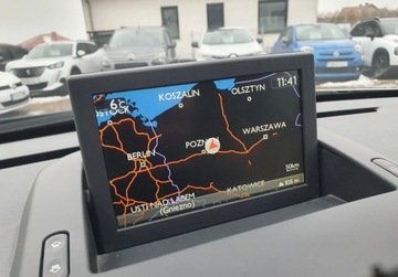 Peugeot 3008 I Crossover 1.6 VTI 120KM 2015 Peugeot 3008 Panorama Nawigacja GetHelp 1.6 Benzyna 120KM, zdjęcie 13