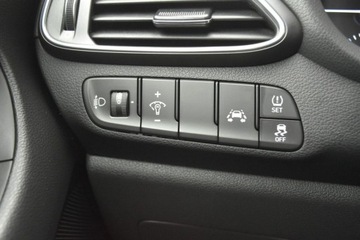 Hyundai i30 III Wagon 1.0 T-GDi 120KM 2019 Hyundai i30 Salon PL T-GDi 120 KM Combi Classic Business Klima Bezwypadkowy, zdjęcie 18