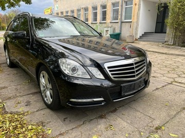 Mercedes Klasa E W212 Kombi 200 CGI BlueEFFICIENCY 184KM 2011 Mercedes E 200 Benz E 212 Avantgarde