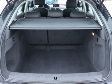 Audi Q3 I SUV 2.0 TDI 177KM 2012 Audi Q3 2.0 TDI, 174 KM, 4X4, Automat, Xenon, zdjęcie 12