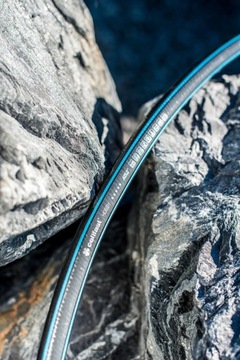 ШЛАНГ CELLFAST 6-СЛОЙНЫЙ САДОВЫЙ ШЛАНГ 30 БАР 1/2 ДЮЙМА, 20 М НЕСКРУЧИВАЕМЫЙ, ПОЛИРОВКА