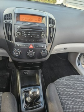 Kia Ceed I Hatchback 1.4 109KM 2009 Kia Cee'd Opłacona Zdrowa Zadbana z Klimą Po, zdjęcie 12