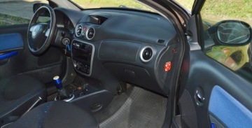 Citroen C2 1.1 i 61KM 2007 CITROEN C2 1.1 60 KM, zdjęcie 30