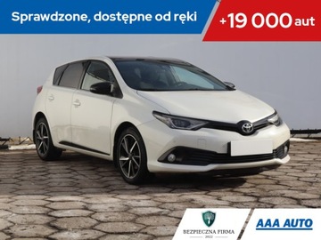 Toyota Auris II Hatchback 5d Facelifting 1.6 Valvematic 132KM 2018 Toyota Auris 1.6 Valvematic, Salon Polska, Klima