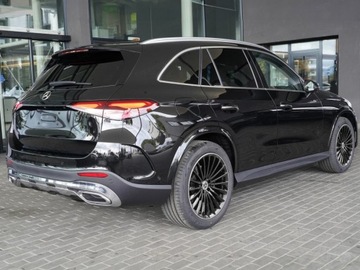 Mercedes GLC C254/X254 Coupe 2.0 220d 197KM 2025 MERCEDES-BENZ GLC 220 d 4-Matic AMG Line 2.0 (197KM) 2025, zdjęcie 2