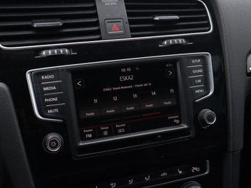 Volkswagen Golf VII Hatchback 3d 1.4 TSI BlueMotion Technology 125KM 2016 VW Golf 1.4 TSI, Salon Polska, Xenon, Bi-Xenon, zdjęcie 11