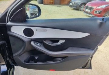 Mercedes Klasa C W205 Kombi Facelifting 2.0 220d 194KM 2018 Mercedes-Benz Klasa C Mercedes-Benz Klasa C 220 d 9G-TRONIC Avantgarde 2.0, zdjęcie 15