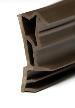 USZCZELKA 5002 DO DRZWI ZEWNĘTRZNYCH BRĄZ RUSTYKALNY